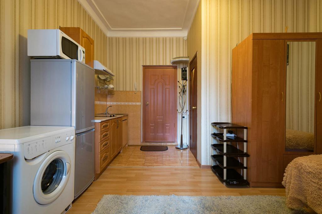 Nadezhda Apartments On Kabanbay Batyr 122 Alma-Ata Exteriör bild