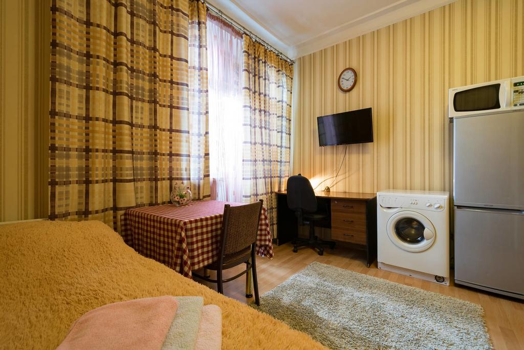 Nadezhda Apartments On Kabanbay Batyr 122 Alma-Ata Exteriör bild